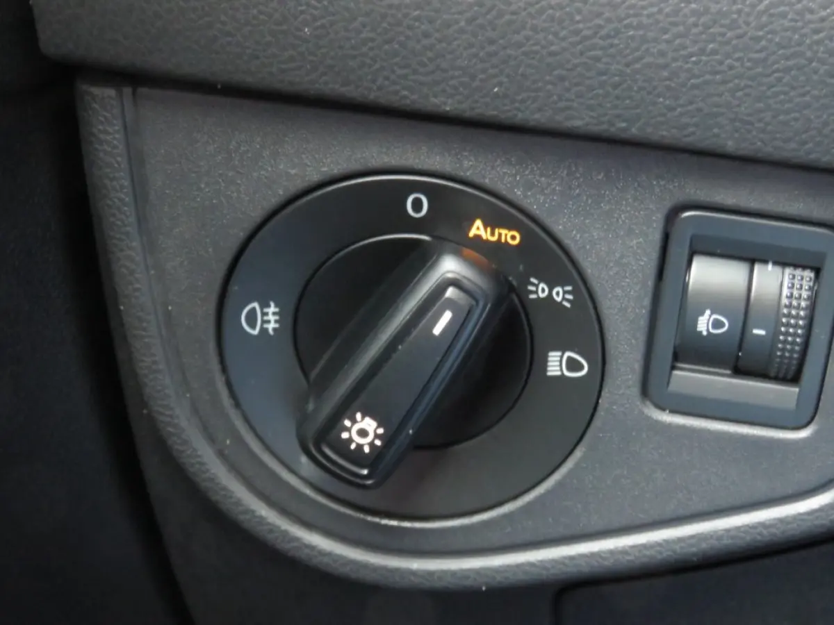 1.0 TSI LIFE BNS / Navi / Stoelverw. / Adap.cruise / Clima / Sportvelgen / BOVAG garantie