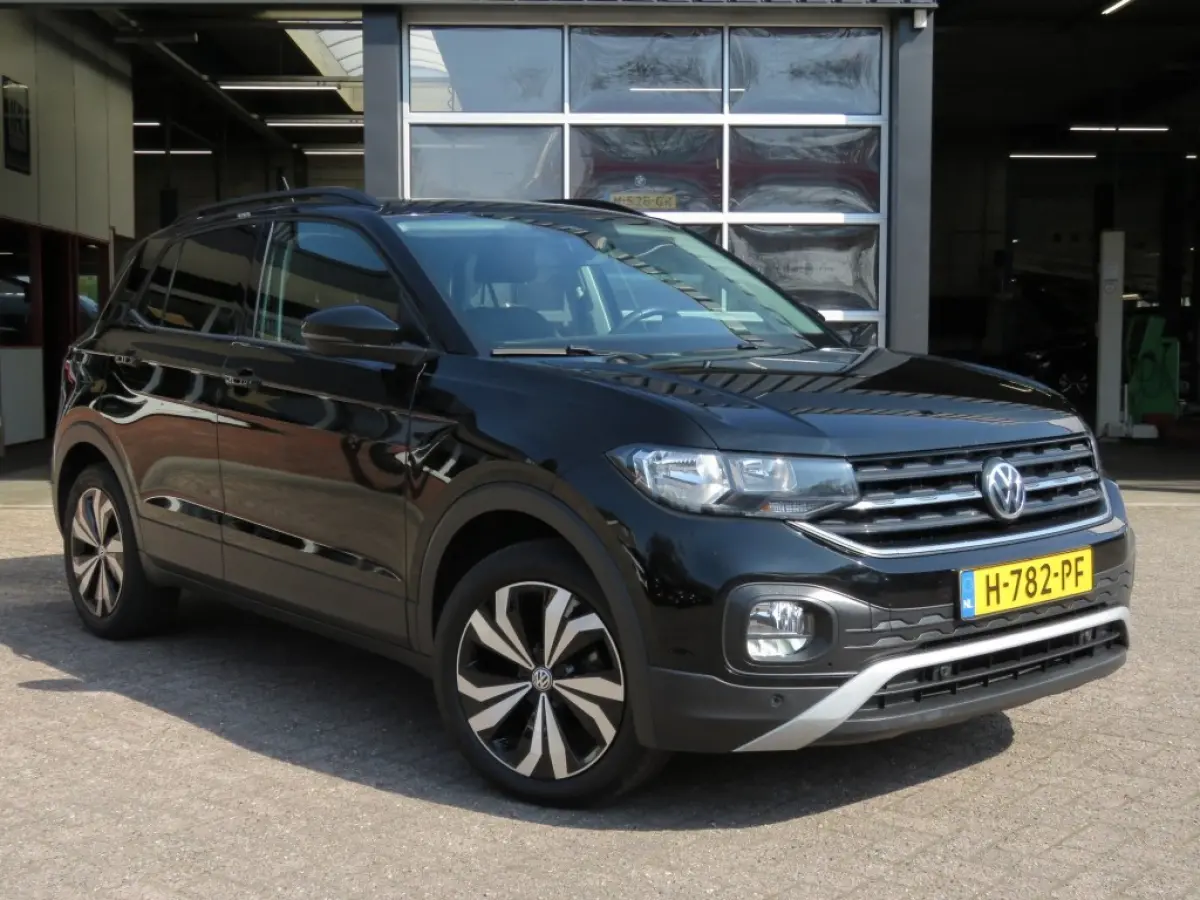 1.0 TSI LIFE / 17 Inch / Navi / Adap.cruise / BOVAG garantie