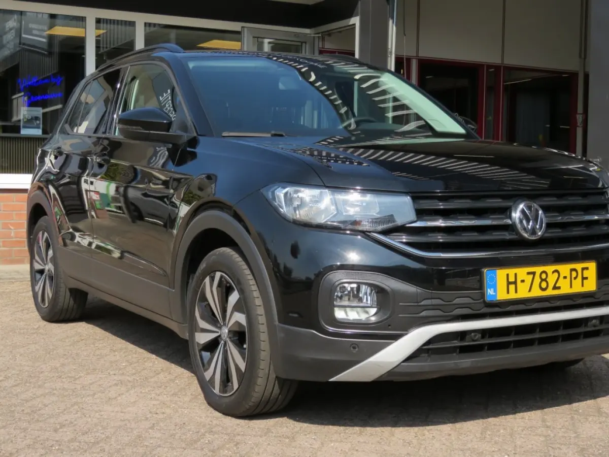 1.0 TSI LIFE / 17 Inch / Navi / Adap.cruise / BOVAG garantie