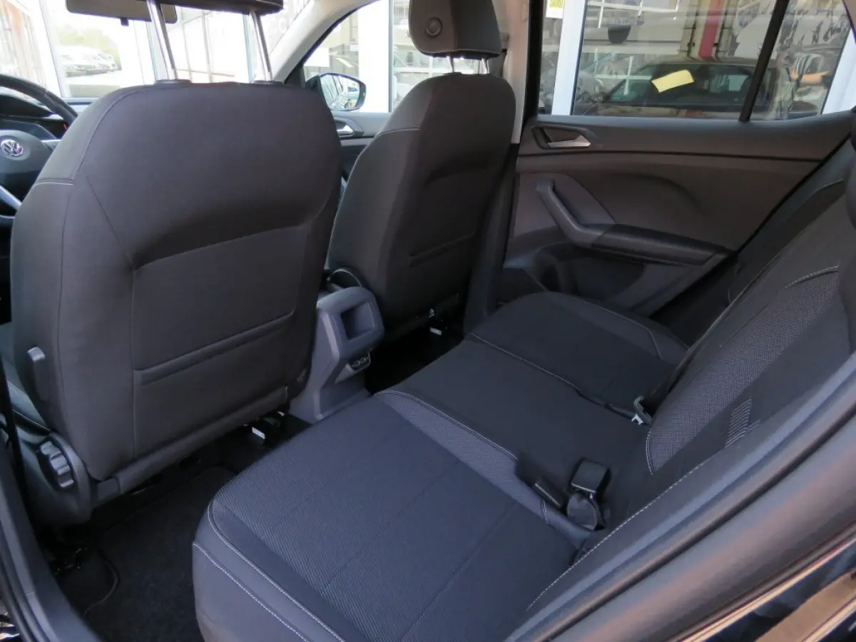 1.0 TSI LIFE / 17 Inch / Navi / Adap.cruise / BOVAG garantie