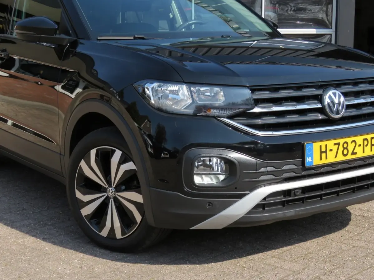 1.0 TSI LIFE / 17 Inch / Navi / Adap.cruise / BOVAG garantie