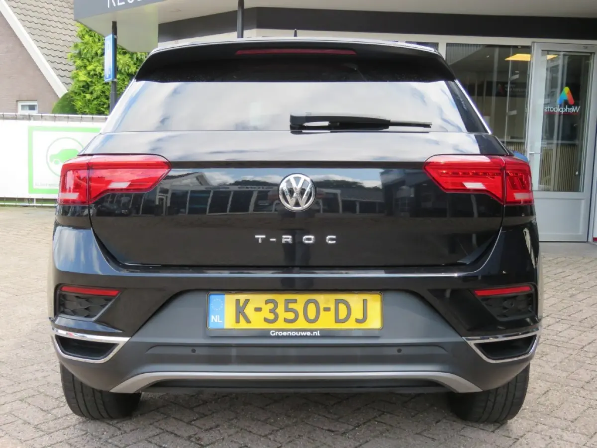 1.0 TSI 115pk STYLE / Digitaal dash. / Led / Elec.achterklep / Camera / 17 Inch / BOVAG garantie
