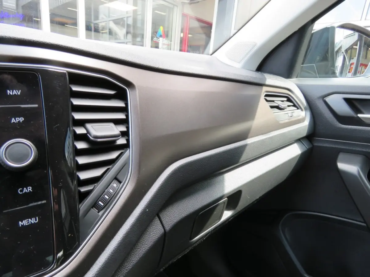 1.0 TSI 115pk STYLE / Digitaal dash. / Led / Elec.achterklep / Camera / 17 Inch / BOVAG garantie