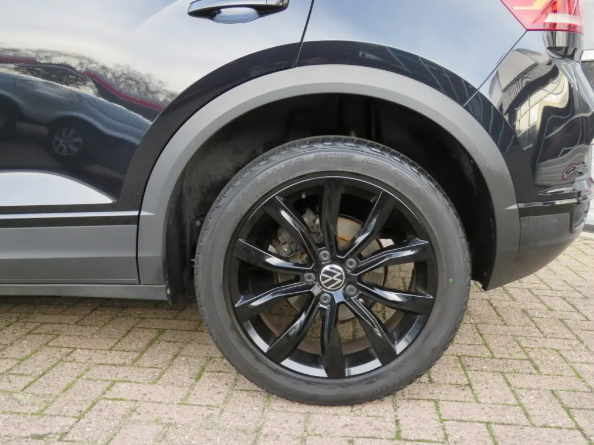1.5 TSI 150pk SPORT BLACK EDITION / Led / Beats audio / 18 Inch / BOVAG garantie