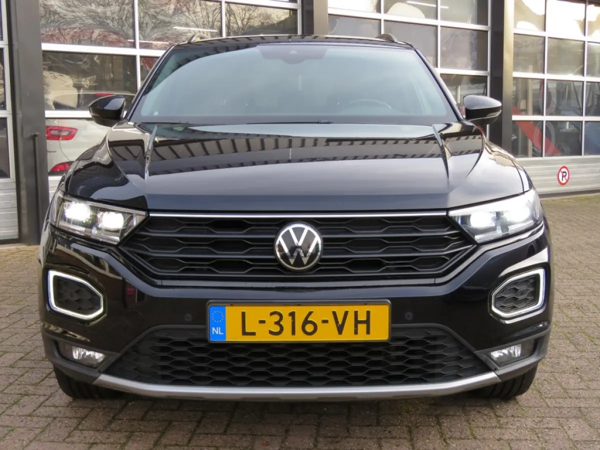 1.5 TSI 150pk SPORT BLACK EDITION / Led / Beats audio / 18 Inch / BOVAG garantie
