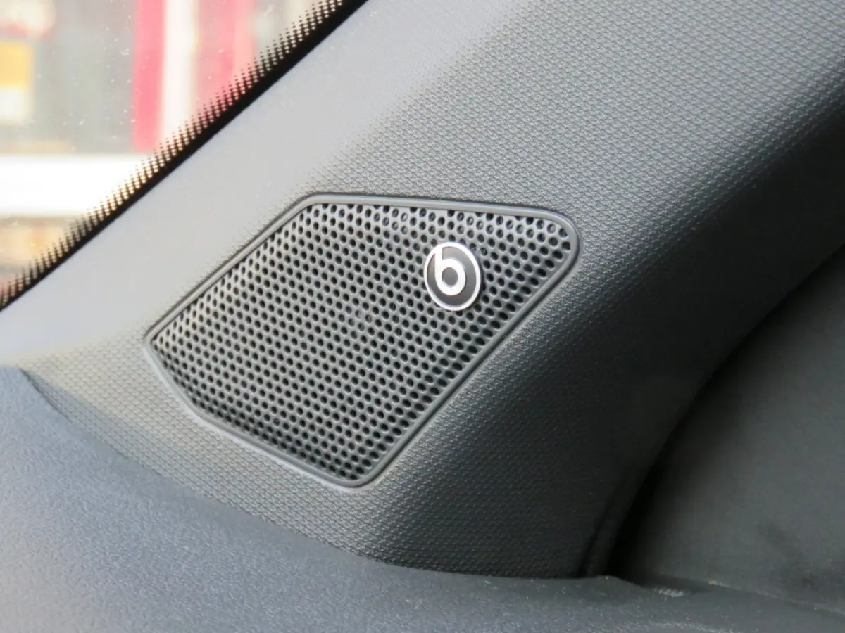 1.5 TSI 150pk SPORT BLACK EDITION / Led / Beats audio / 18 Inch / BOVAG garantie