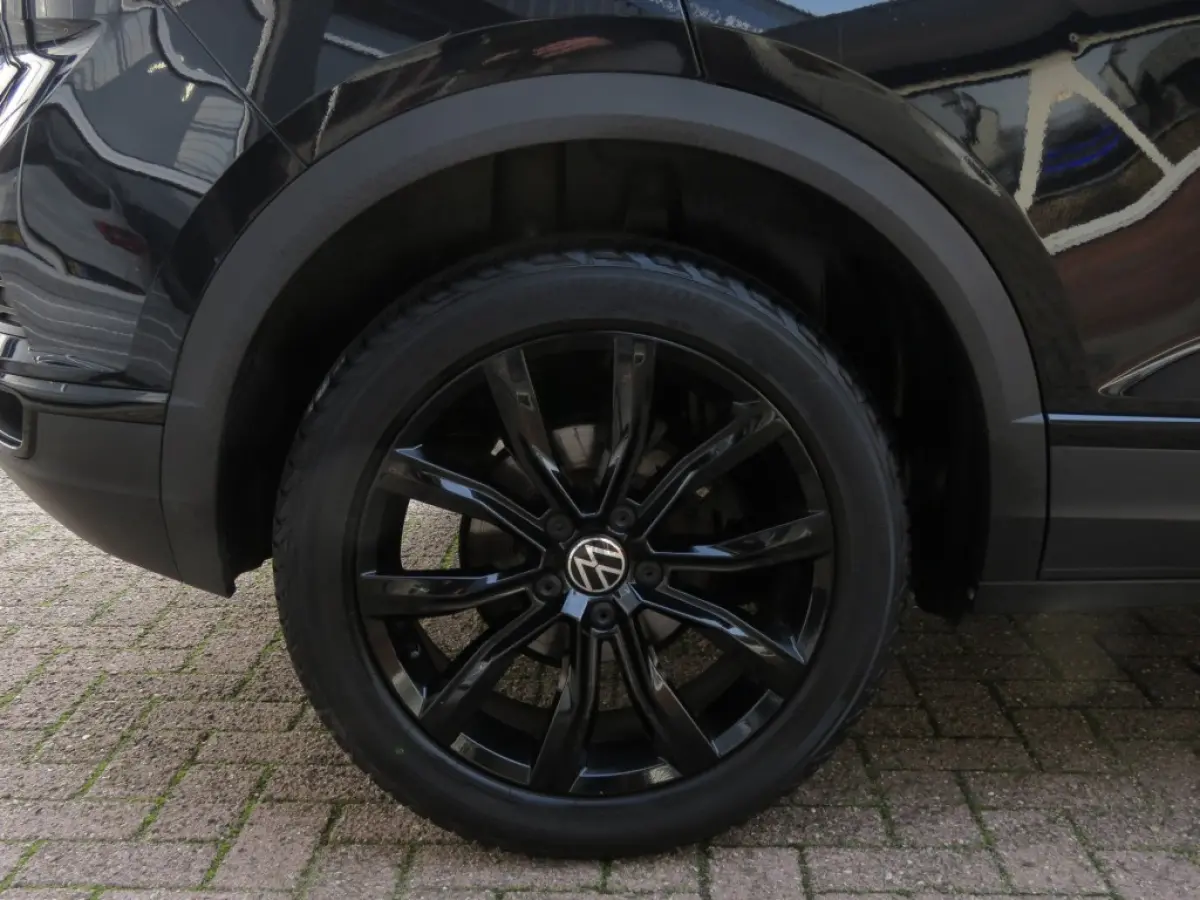 1.5 TSI 150pk SPORT BLACK EDITION / Led / Beats audio / 18 Inch / BOVAG garantie