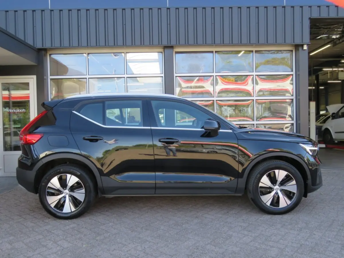 1.5 T4 CORE BRIGHT / Camera / Elec.klep / 18 Inch / Navi / BOVAG garantie