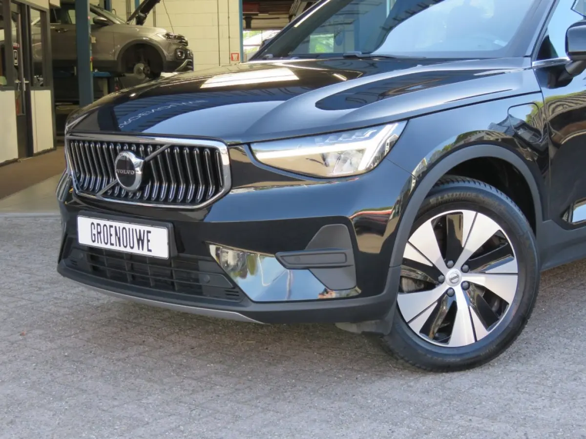 1.5 T4 CORE BRIGHT / Camera / Elec.klep / 18 Inch / Navi / BOVAG garantie