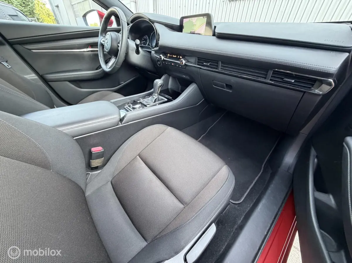 2.0 e-SkyActiv-G M Hybrid 122 Comfort Automaat 2019 / Carplay / Camera / Adaptief Cruise / Xenon / Stoelverwarming / NAP