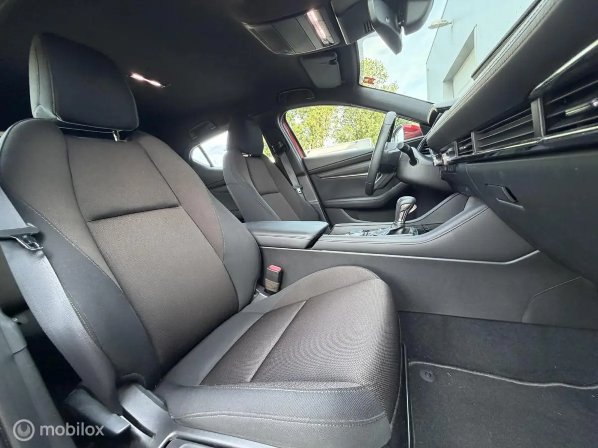 2.0 e-SkyActiv-G M Hybrid 122 Comfort Automaat 2019 / Carplay / Camera / Adaptief Cruise / Xenon / Stoelverwarming / NAP