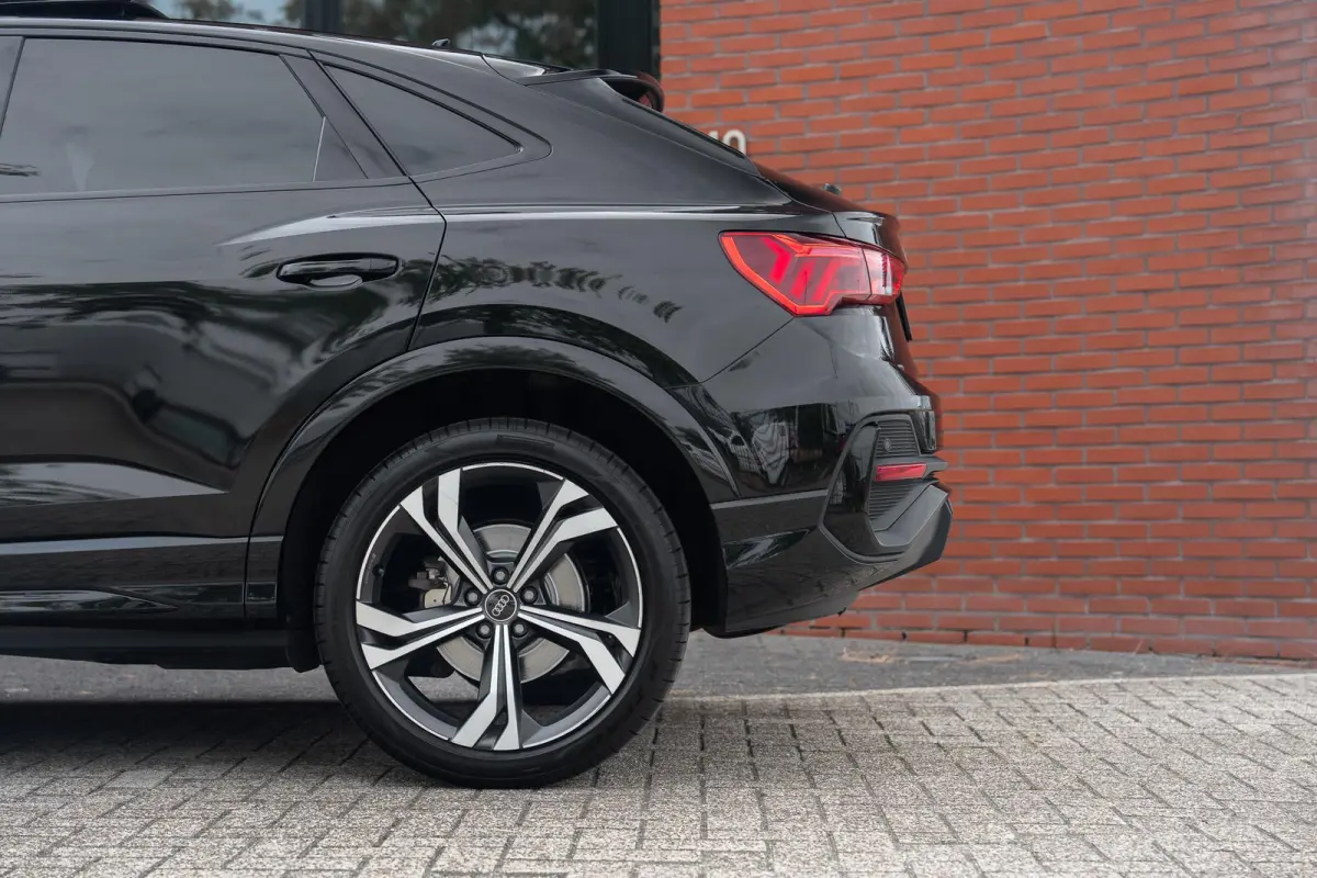 45 TFSI e S-Line 245pk Pano Sonos Camera VOLL