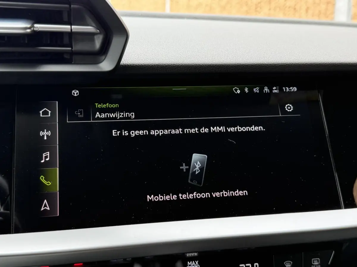 30 TFSI Advanced edition Automaat | Stoelverwarming | Parkeersensoren voor en achter | Climate control | Cruise control adaptief | Tangorood Metallic | Achteruitrijcamera