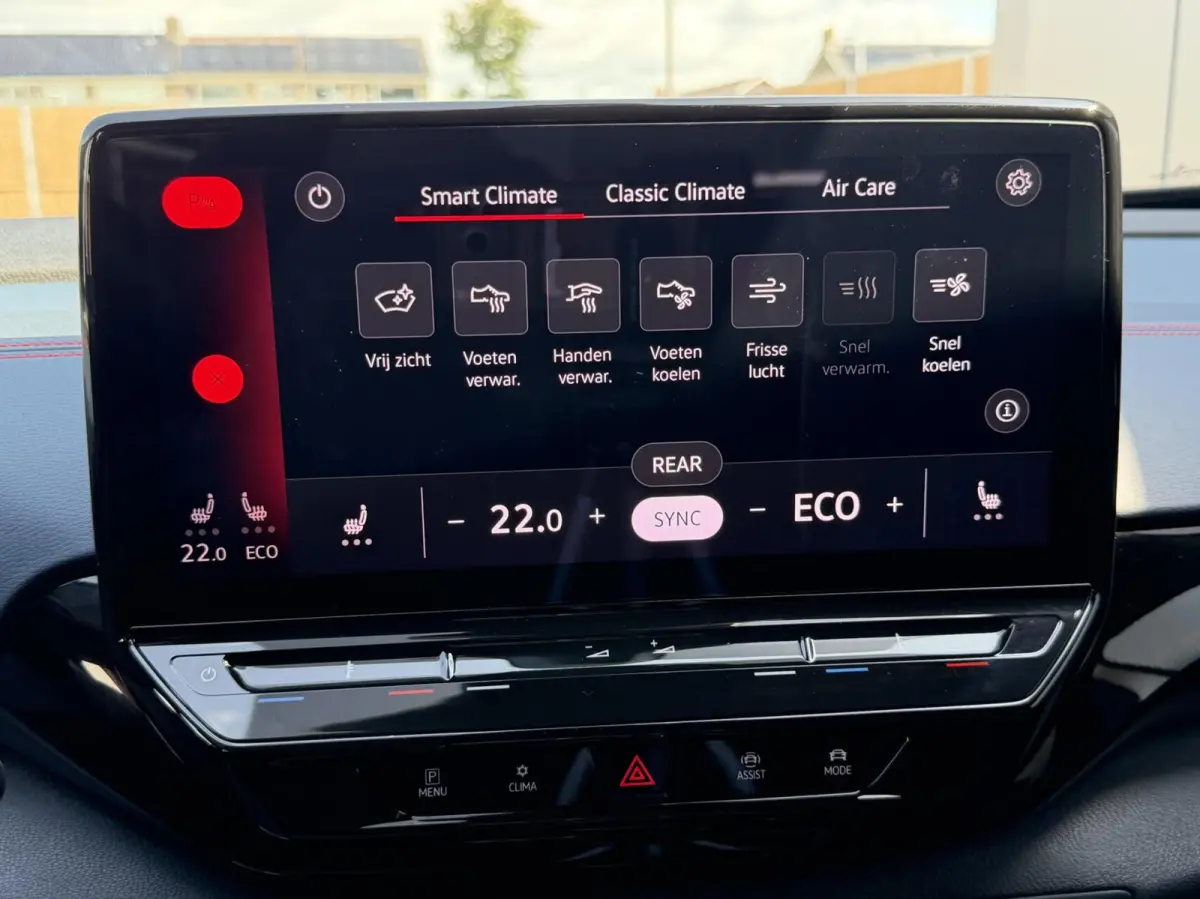 GTX 4Motion 77 kWh 360cam | Panoramadak | Head-up display | Elektrisch verstelbare stoelen met massagefunctie | Stoelverwarming | Trekhaak uitklapbaar | Cruise control adaptief | Climate con