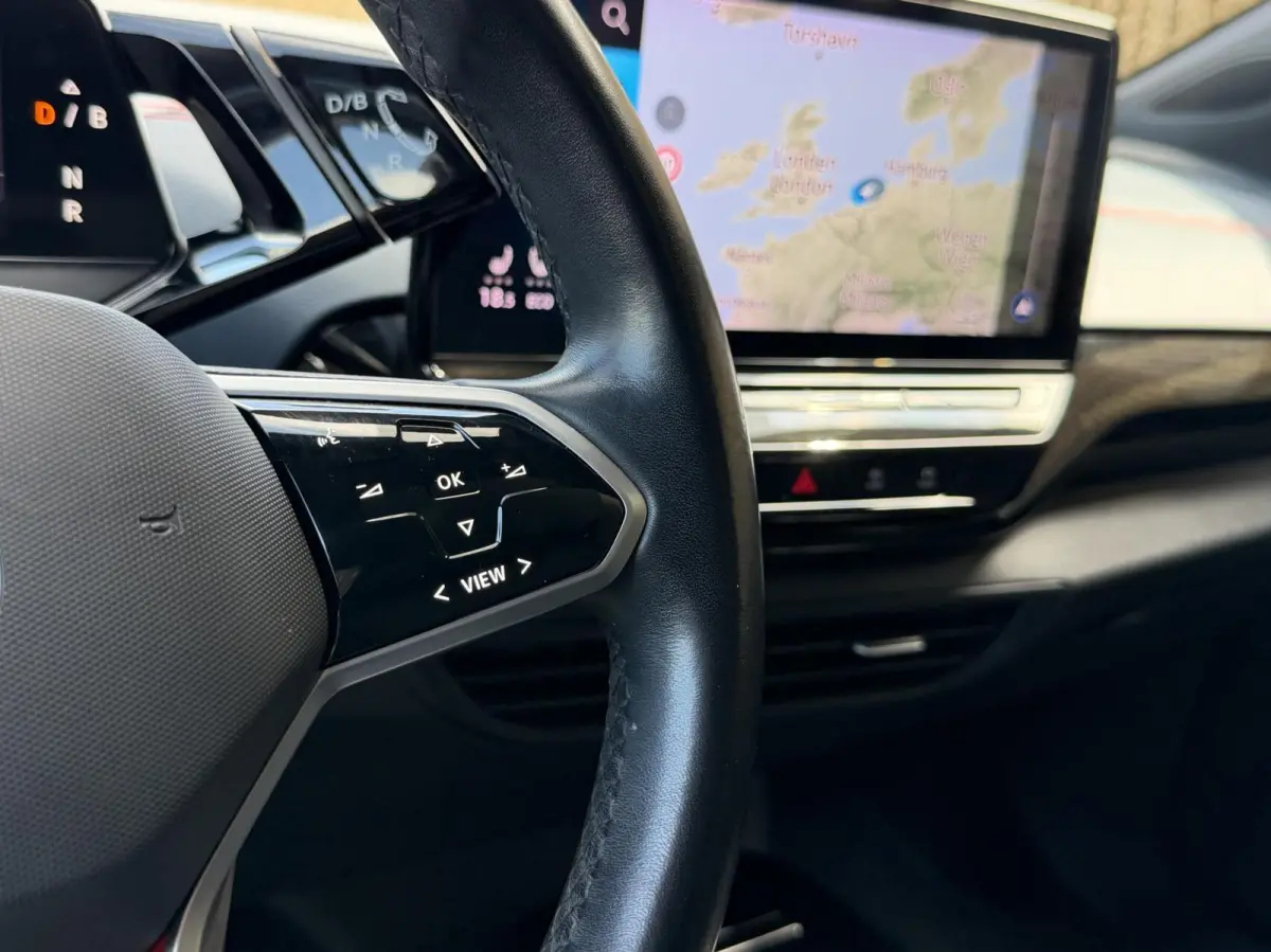 GTX 4Motion 77 kWh 360cam | Panoramadak | Head-up display | Elektrisch verstelbare stoelen met massagefunctie | Stoelverwarming | Trekhaak uitklapbaar | Cruise control adaptief | Climate con