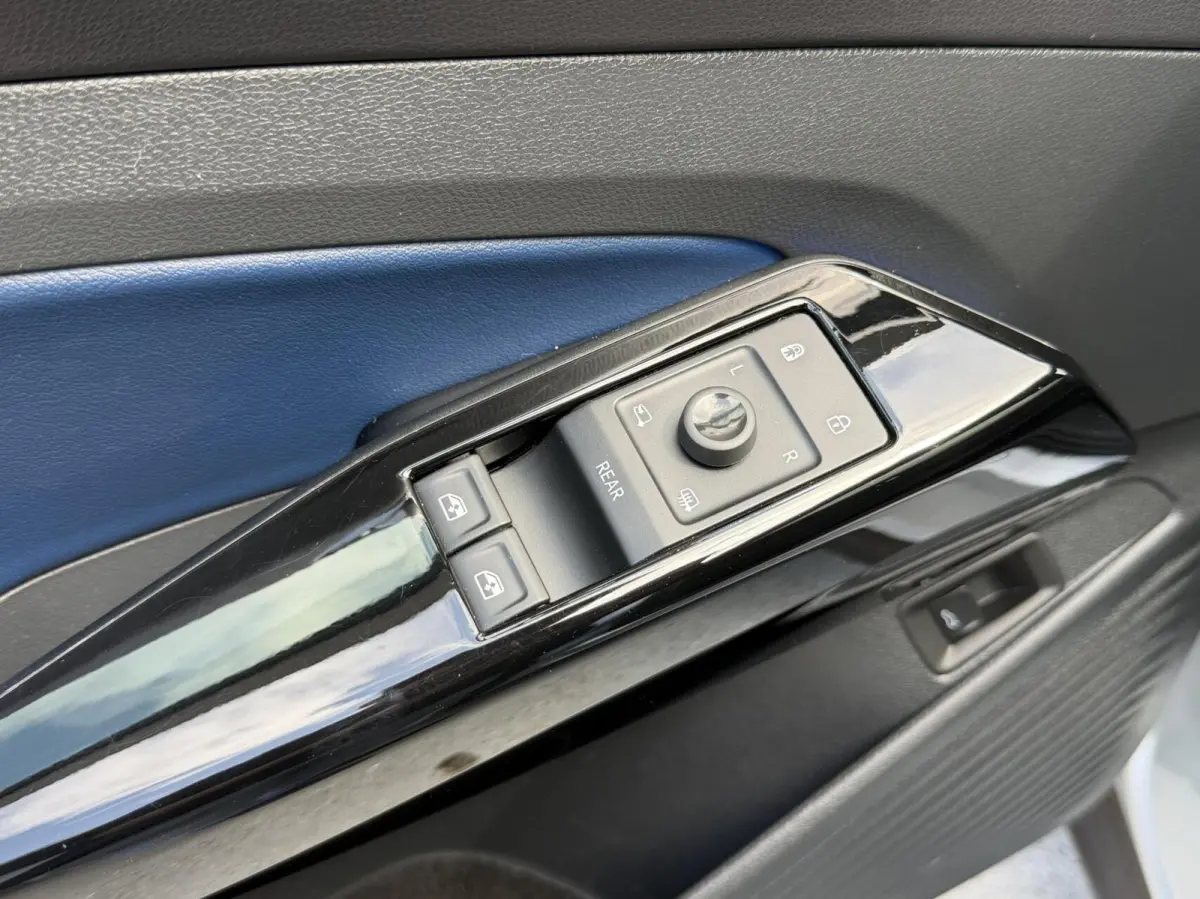 GTX 4Motion 77 kWh 360cam | Panoramadak | Head-up display | Elektrisch verstelbare stoelen met massagefunctie | Stoelverwarming | Trekhaak uitklapbaar | Cruise control adaptief | Climate con