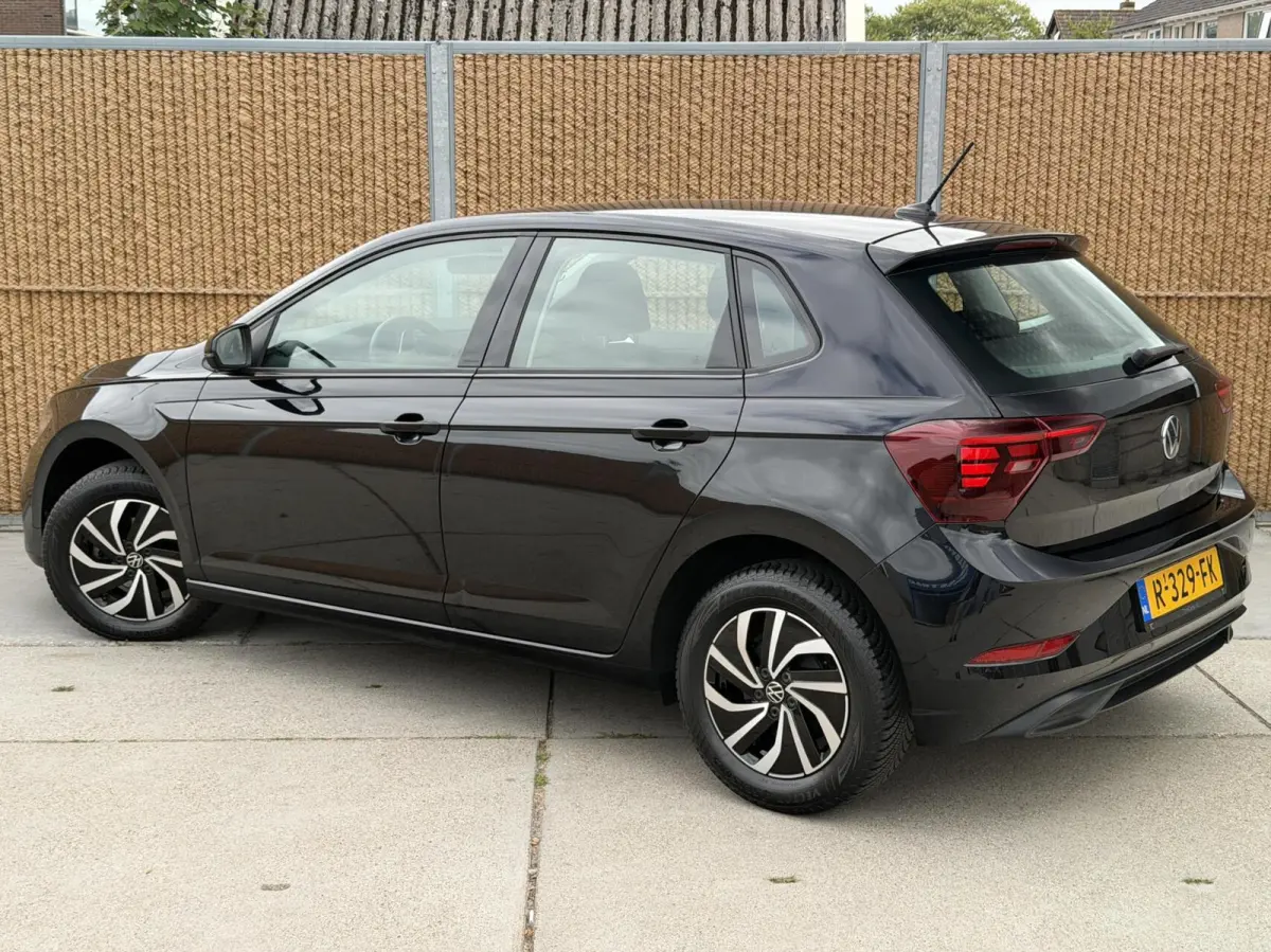 1.0 TSI Life Navigatiesysteem | Digitale cockpit | Airconditioning | Cruise control adaptief | LED koplampen | Rijstrooksensor | Apple CarPlay/Android Auto | DAB ontvanger