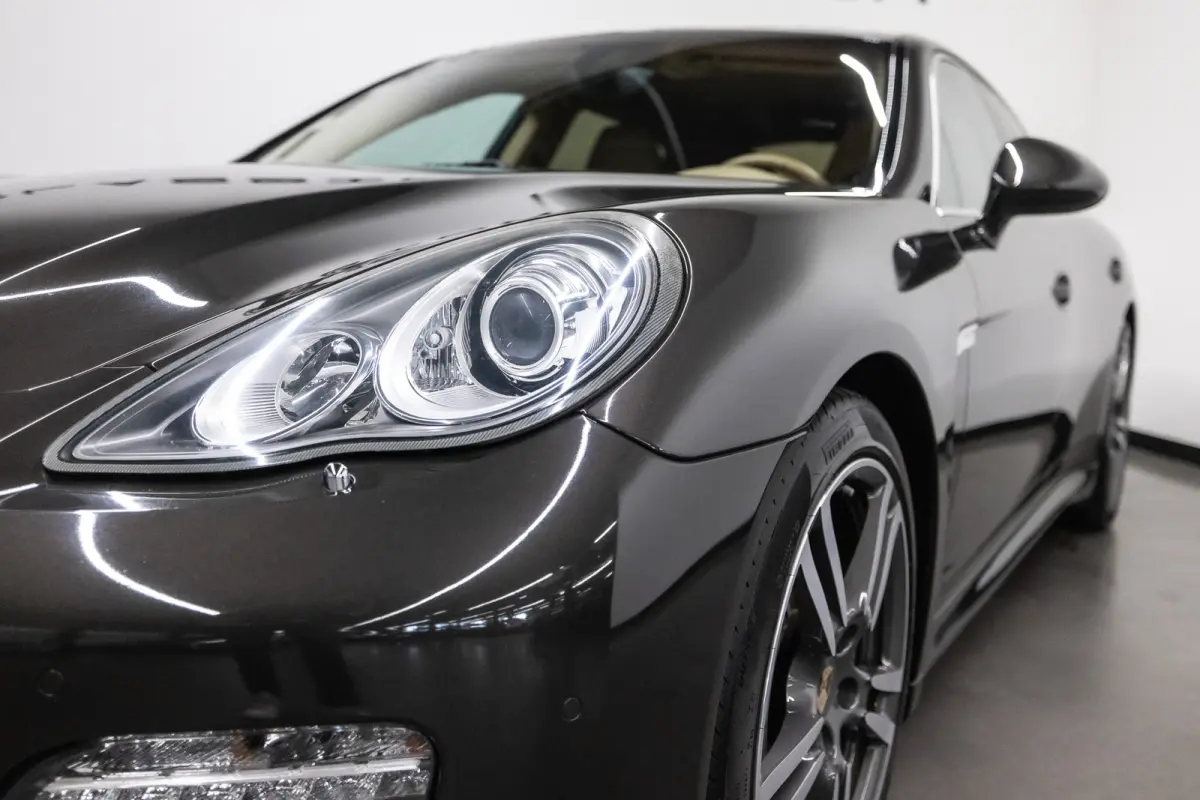 4.8 S Btw auto, Fiscale waarde € 12.000,- (€ 27.231.40 Ex B.T.W) DEALER AUTO Dealer auto