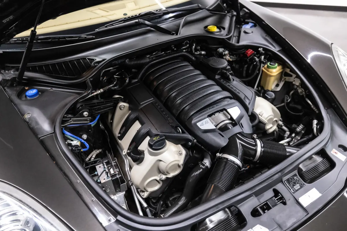 4.8 S Btw auto, Fiscale waarde € 12.000,- (€ 27.231.40 Ex B.T.W) DEALER AUTO Dealer auto