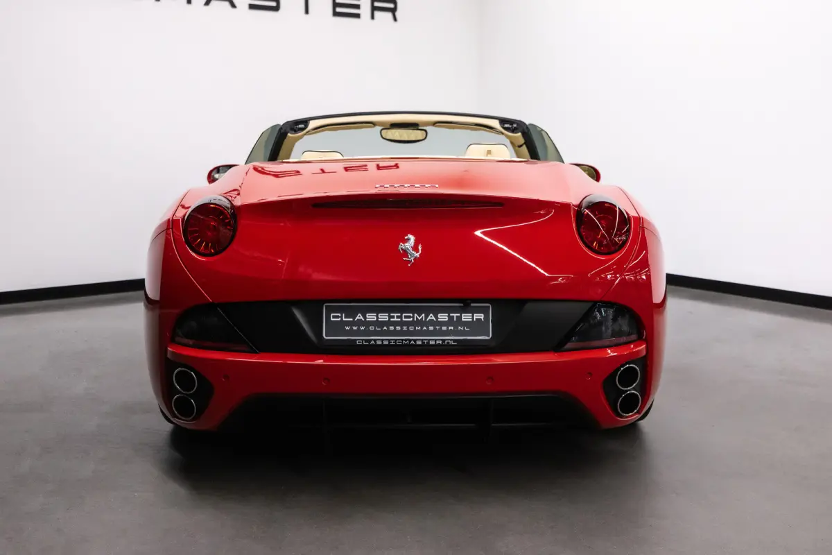 4.3 V8 Btw auto, Fiscale waarde € 22.000,- (€ 90.867,77 Ex B.T.W) DEALER AUTO Dealer auto