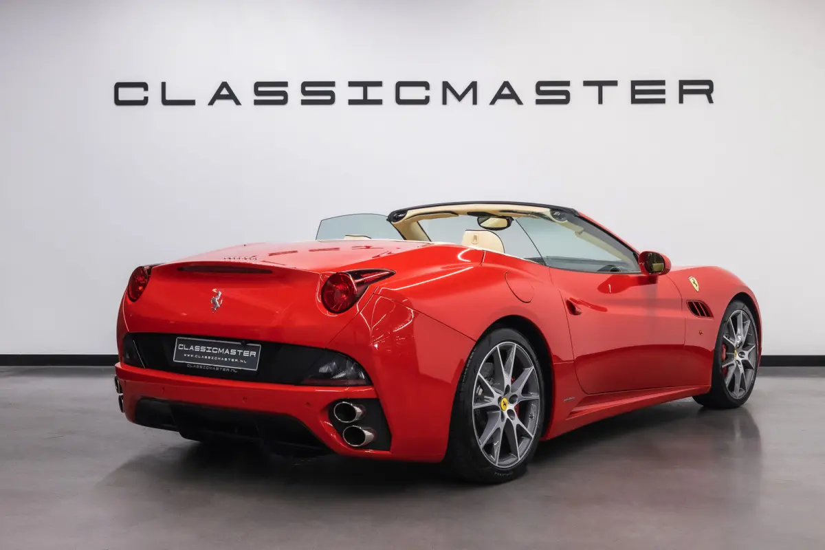 4.3 V8 Btw auto, Fiscale waarde € 22.000,- (€ 90.867,77 Ex B.T.W) DEALER AUTO Dealer auto