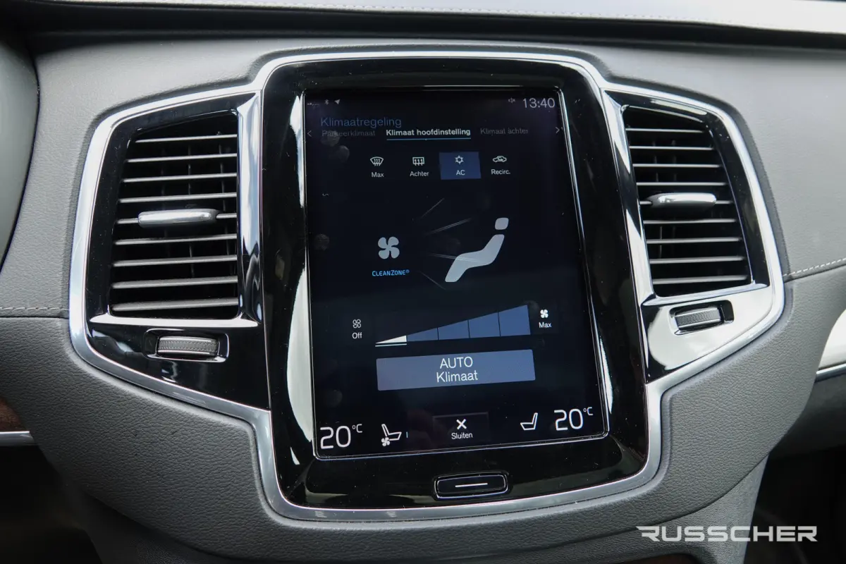 2.0 D5 235Pk Aut. | AWD | Inscription | 7-Persoons | Luchtvering | Panoramadak | Bowers&Wilkins | Trekhaak | 20''