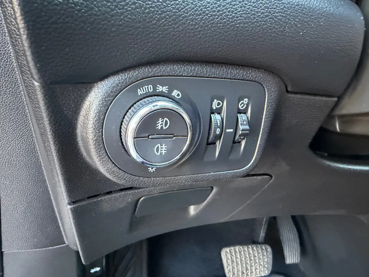 1.4 Turbo 7p/Camera/Navi/Cruise-c/Climate-c/Pdc/Trekhaak