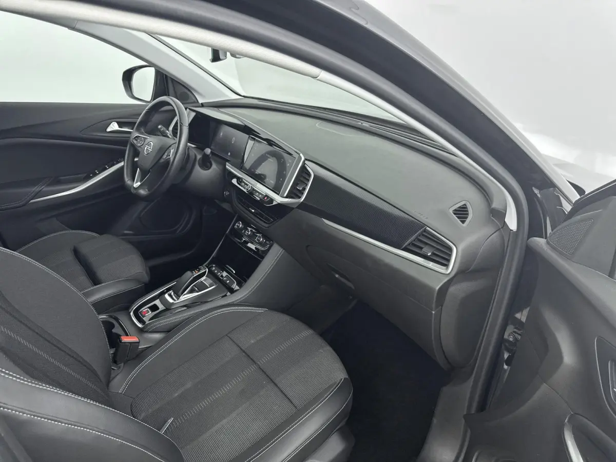 1.6 Turbo Plug-In Hybrid GS Line Apple Carplay Android auto| elect. achterklep| Stuur verwarming