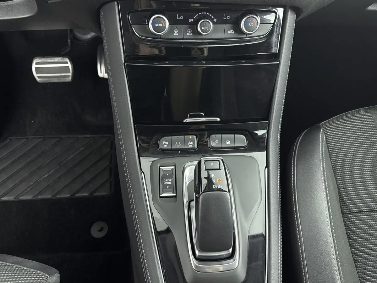1.6 Turbo Plug-In Hybrid GS Line Apple Carplay Android auto| elect. achterklep| Stuur verwarming