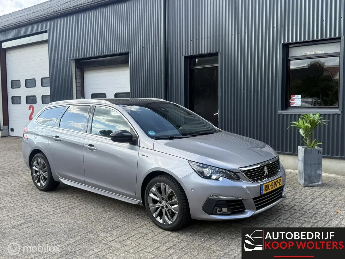 1.2 Automaat GT-line 2018