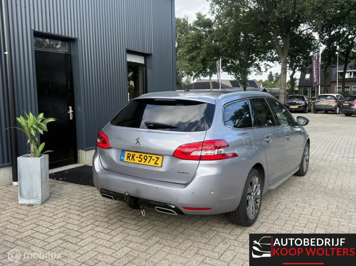 1.2 Automaat GT-line 2018