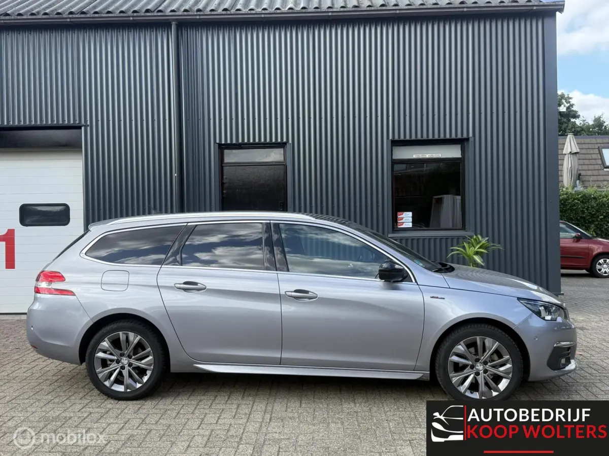 1.2 Automaat GT-line 2018