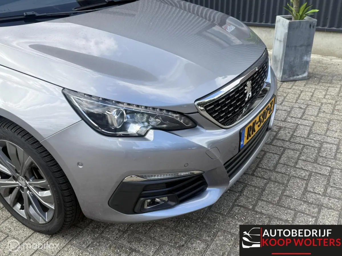 1.2 Automaat GT-line 2018
