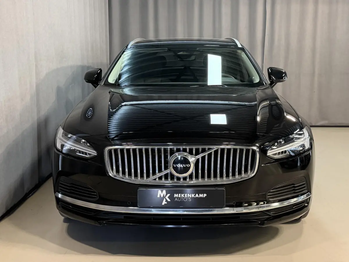 2.0 T6 Plug-in hybrid AWD Plus Bright 19"/Leder + memory l + r/Stoel + stuurverwarmingAdaptieve cruise/Harman Kardon/Dodehoek/Elektrische klep/Keyless