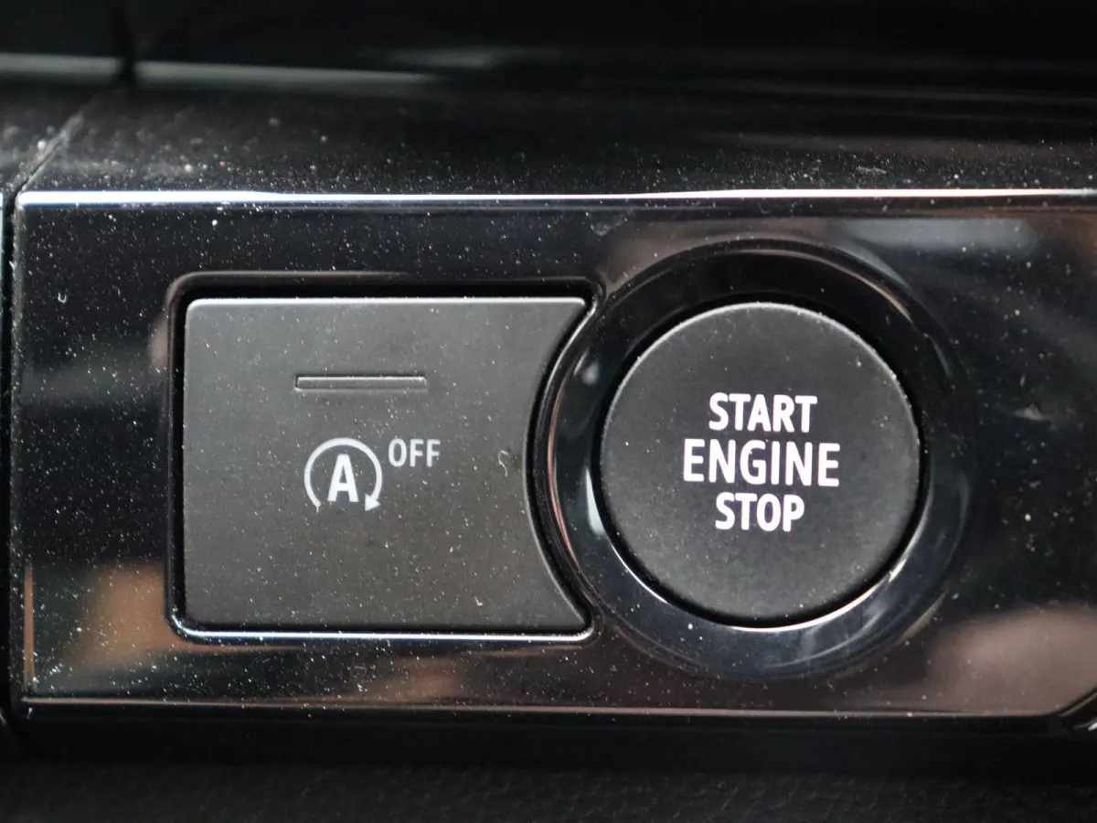 Mild hybrid advanced 130pk techno | Achteruitrijcamera | Climate Control | Cruise Control | Handgeschakeld |