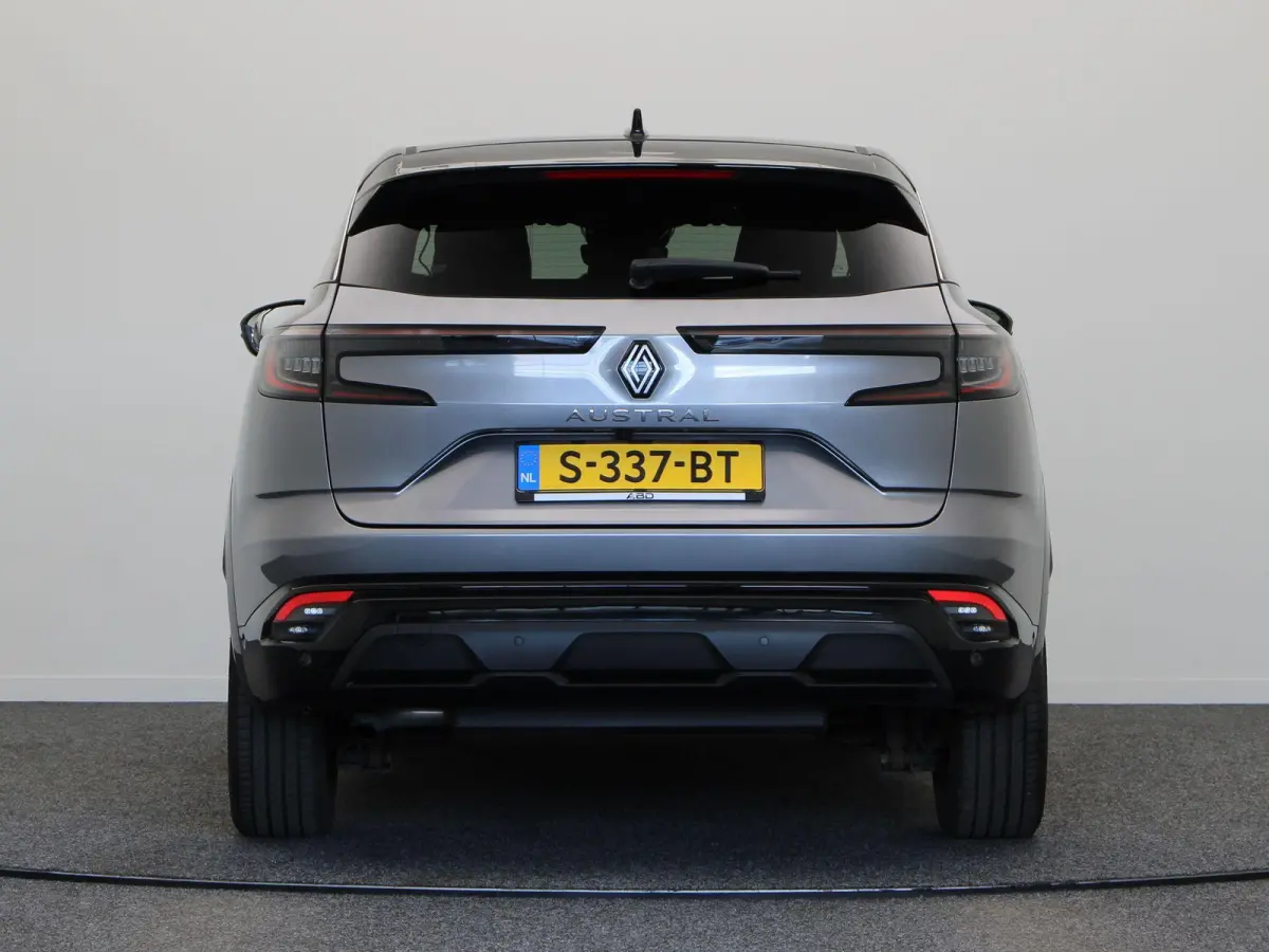 1.2 mild hybrid advanced 130 techno | Achteruitrijcamera | Climate Control | Cruise Control | Handgeschakeld |