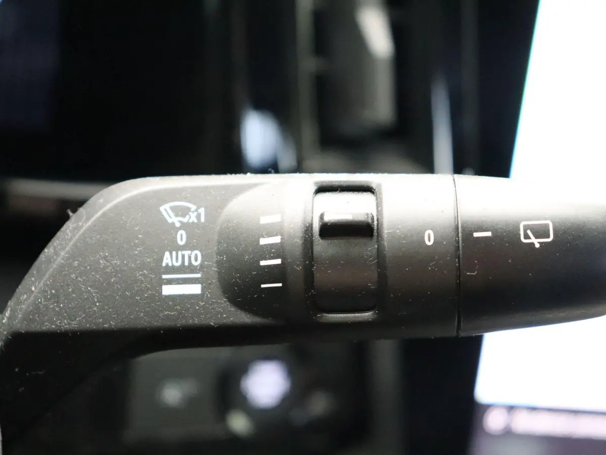 Mild hybrid advanced 130pk techno | Achteruitrijcamera | Climate Control | Cruise Control | Handgeschakeld |