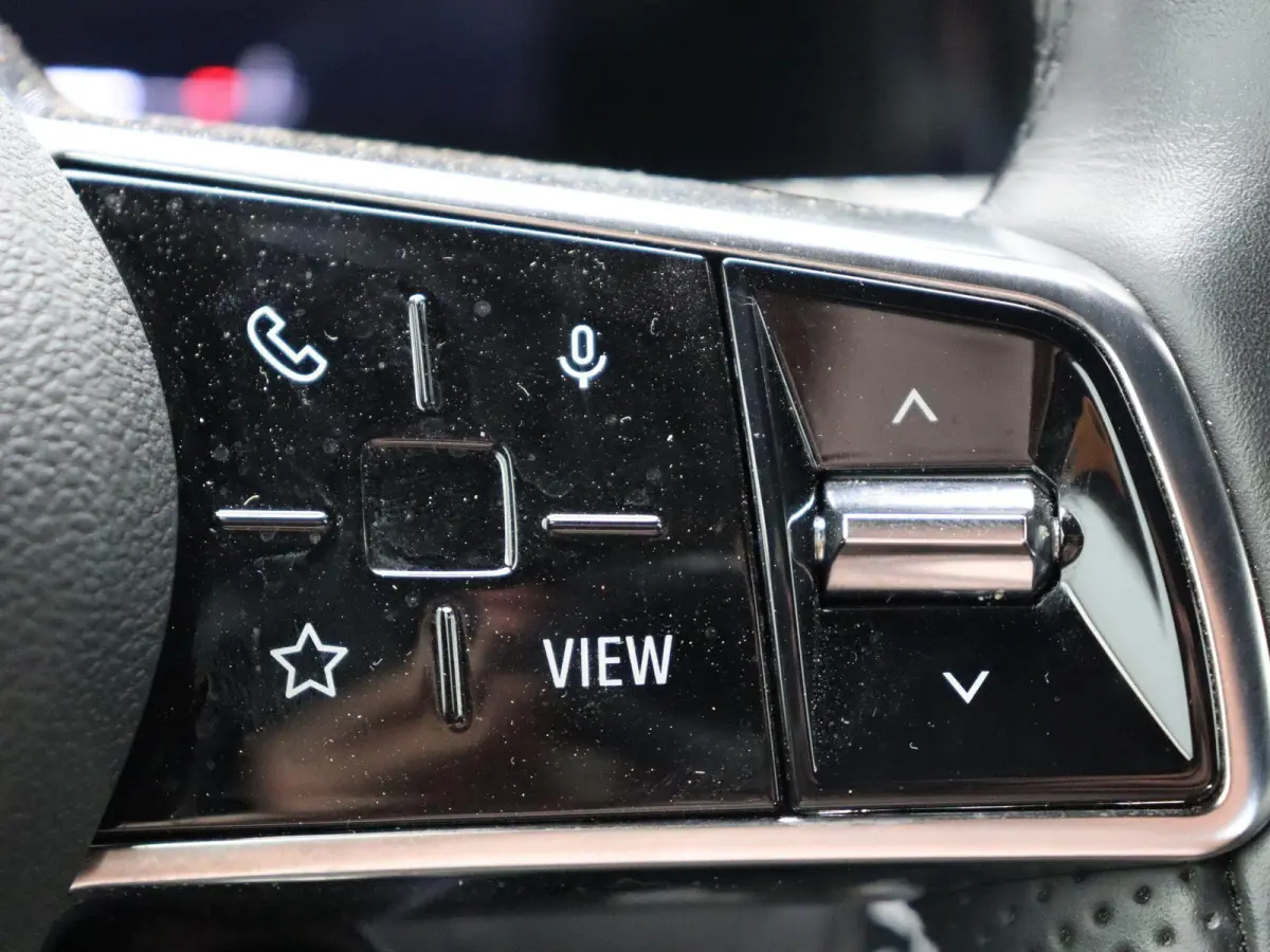 Mild hybrid advanced 130pk techno | Achteruitrijcamera | Climate Control | Cruise Control | Handgeschakeld |