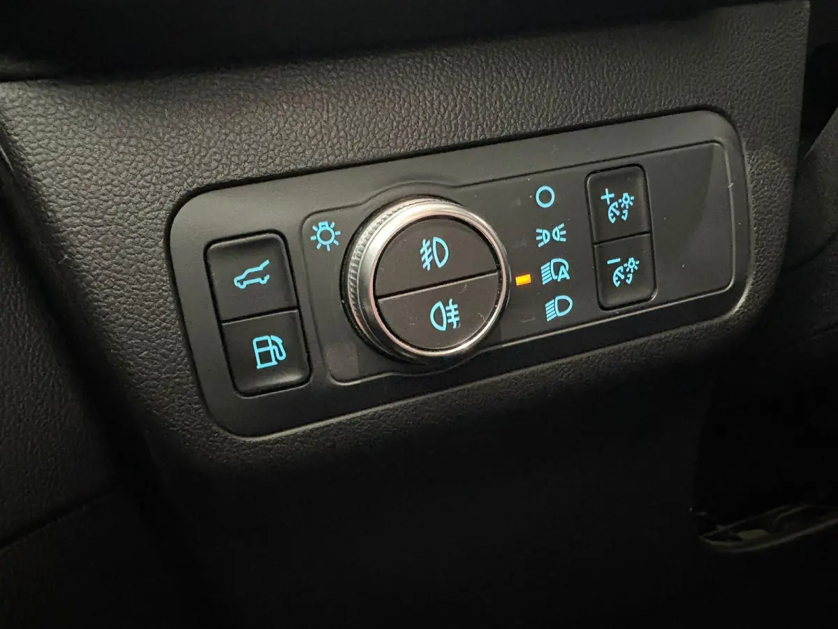 2.5 PHEV Vignale TREKHAAK | VIGNALE | LEDERE STOELEN | ELEKTRISCHE STOELEN MET MEMORY | ADAPTIVE CRUISE CONTROL | NAVIGATIE | HEAD-UP DISPLAY | PANORAMA DAK | ACHTERRUITRIJCAMERA