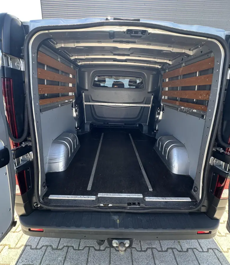 1.6 dCi T29 L2H1 DC Dubbele cabine MARGE BTW VRIJ