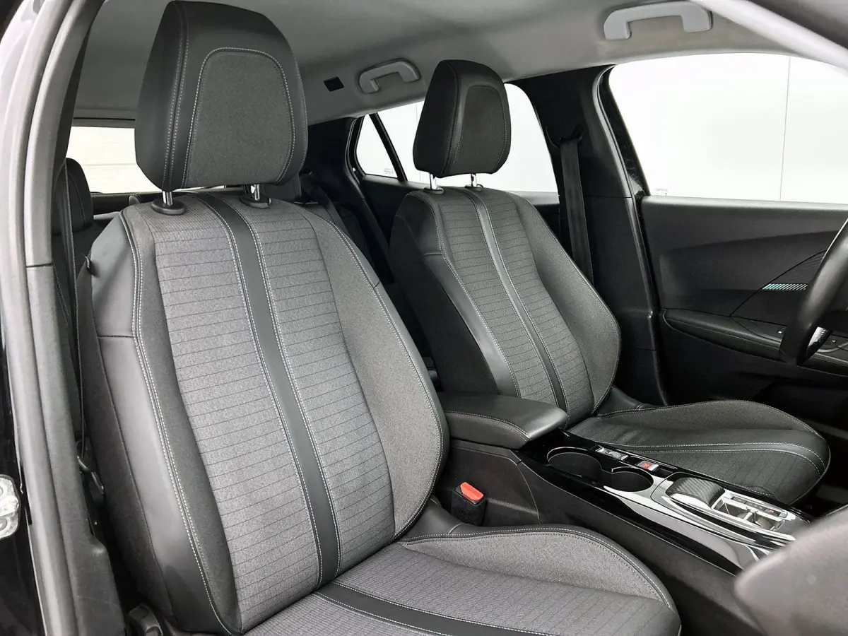 EV Allure Pack 50 kWh | SOH 92,8% | Automaat | Stoelverwarming | Navigatie | Climate control | Cruise control | Parkeersensoren | Drive mode |