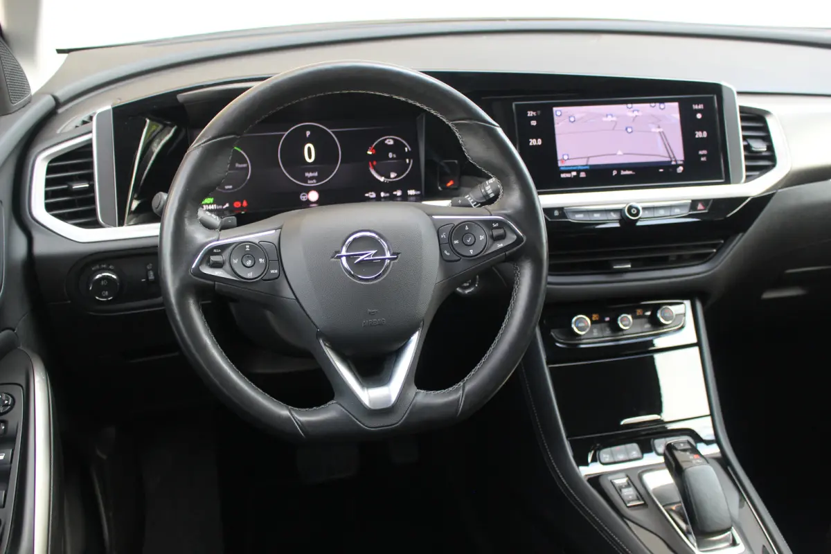 1.6 Turbo Plug-In Hybrid Business Elegance | Trekh. | Adaptive | Stuur Verw. | Camera | Carplay | Pdc | | Trekh. | Adaptive | Stuur Verw. | Camera | Carplay | Pdc |