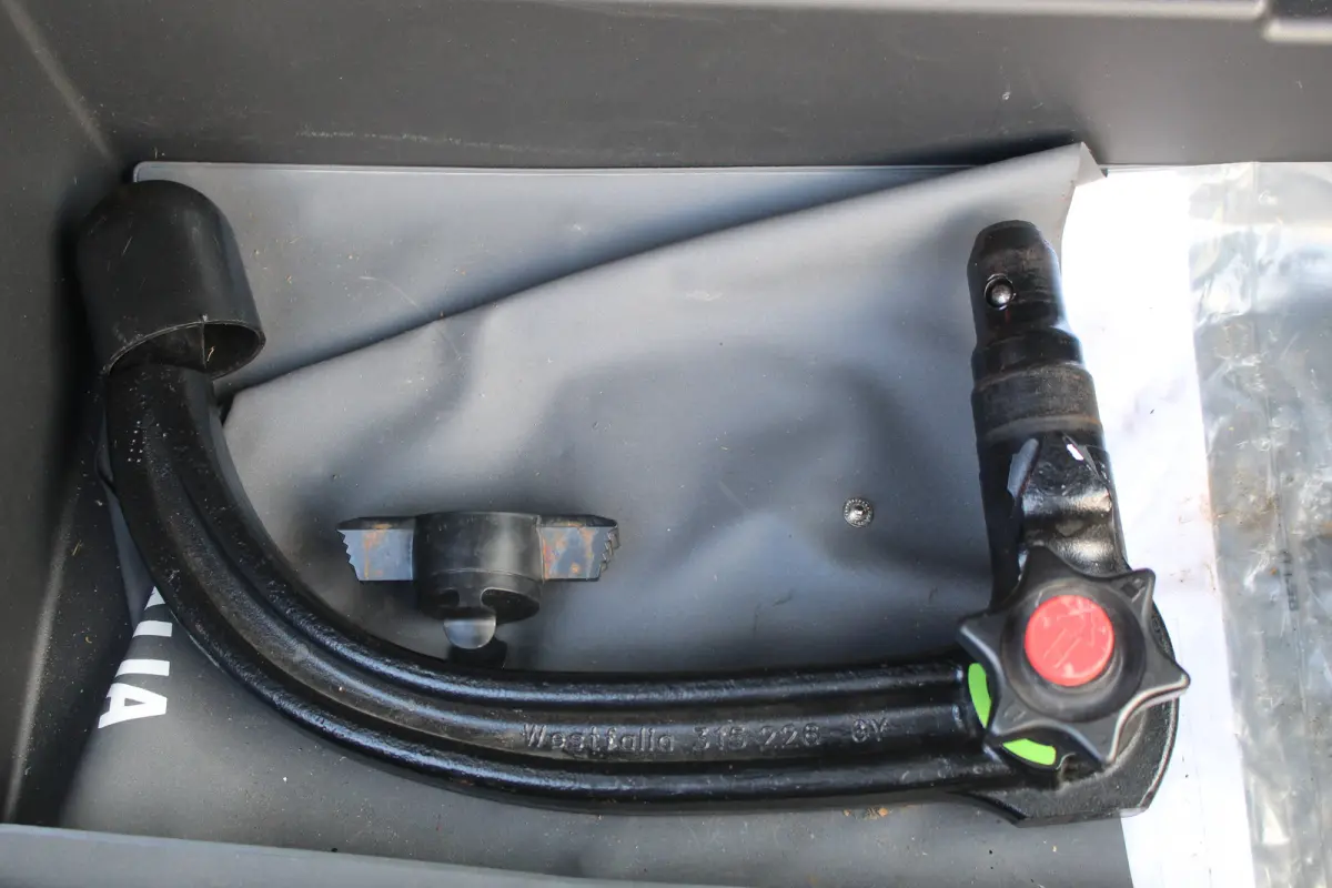 1.6 Turbo Plug-In Hybrid Business Elegance | Trekh. | Adaptive | Stuur Verw. | Camera | Carplay | Pdc | | Trekh. | Adaptive | Stuur Verw. | Camera | Carplay | Pdc |