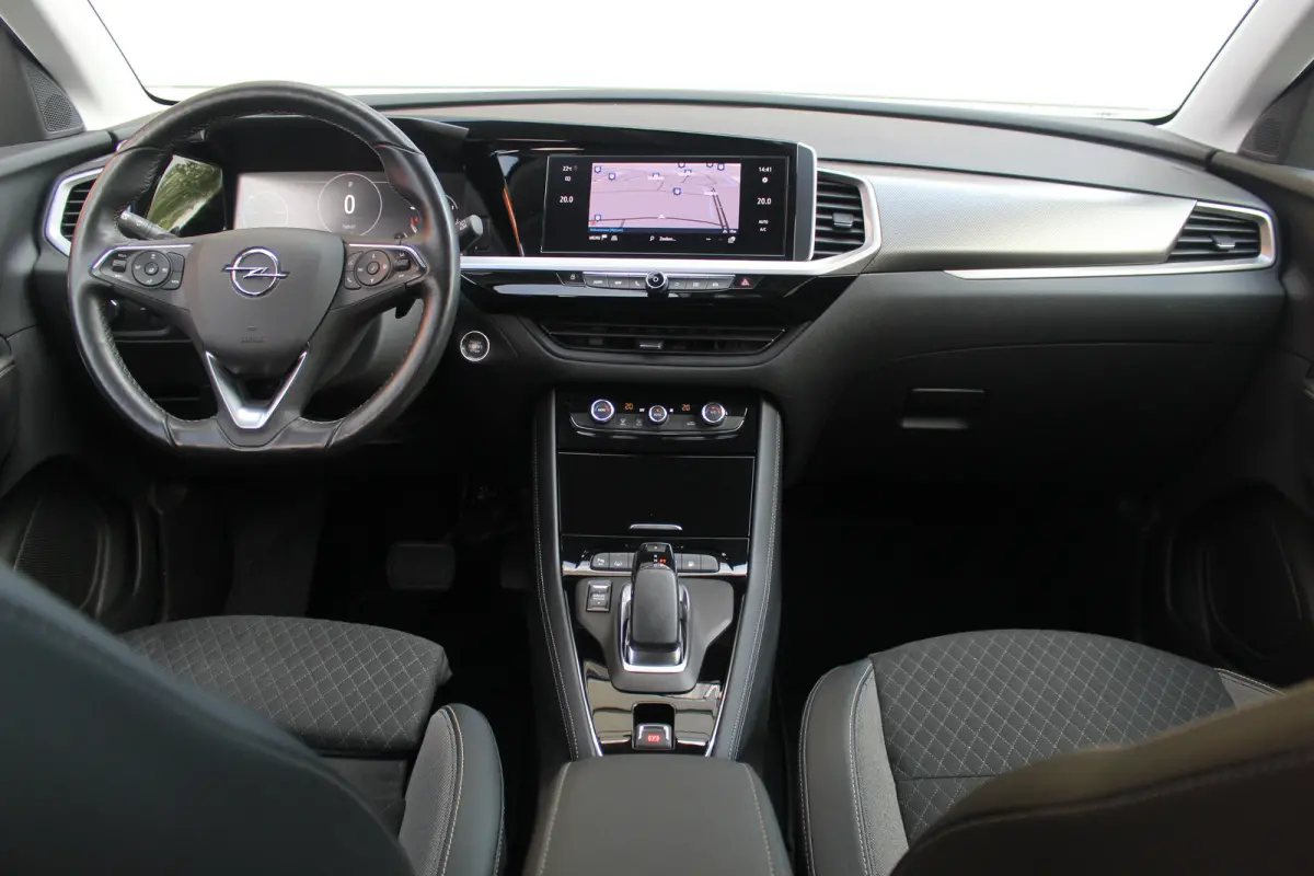 1.6 Turbo Plug-In Hybrid Business Elegance | Trekh. | Adaptive | Stuur Verw. | Camera | Carplay | Pdc | | Trekh. | Adaptive | Stuur Verw. | Camera | Carplay | Pdc |