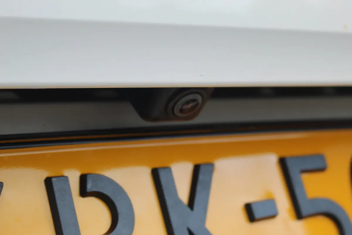 1.6 Turbo Plug-In Hybrid Business Elegance | Trekh. | Adaptive | Stuur Verw. | Camera | Carplay | Pdc | | Trekh. | Adaptive | Stuur Verw. | Camera | Carplay | Pdc |
