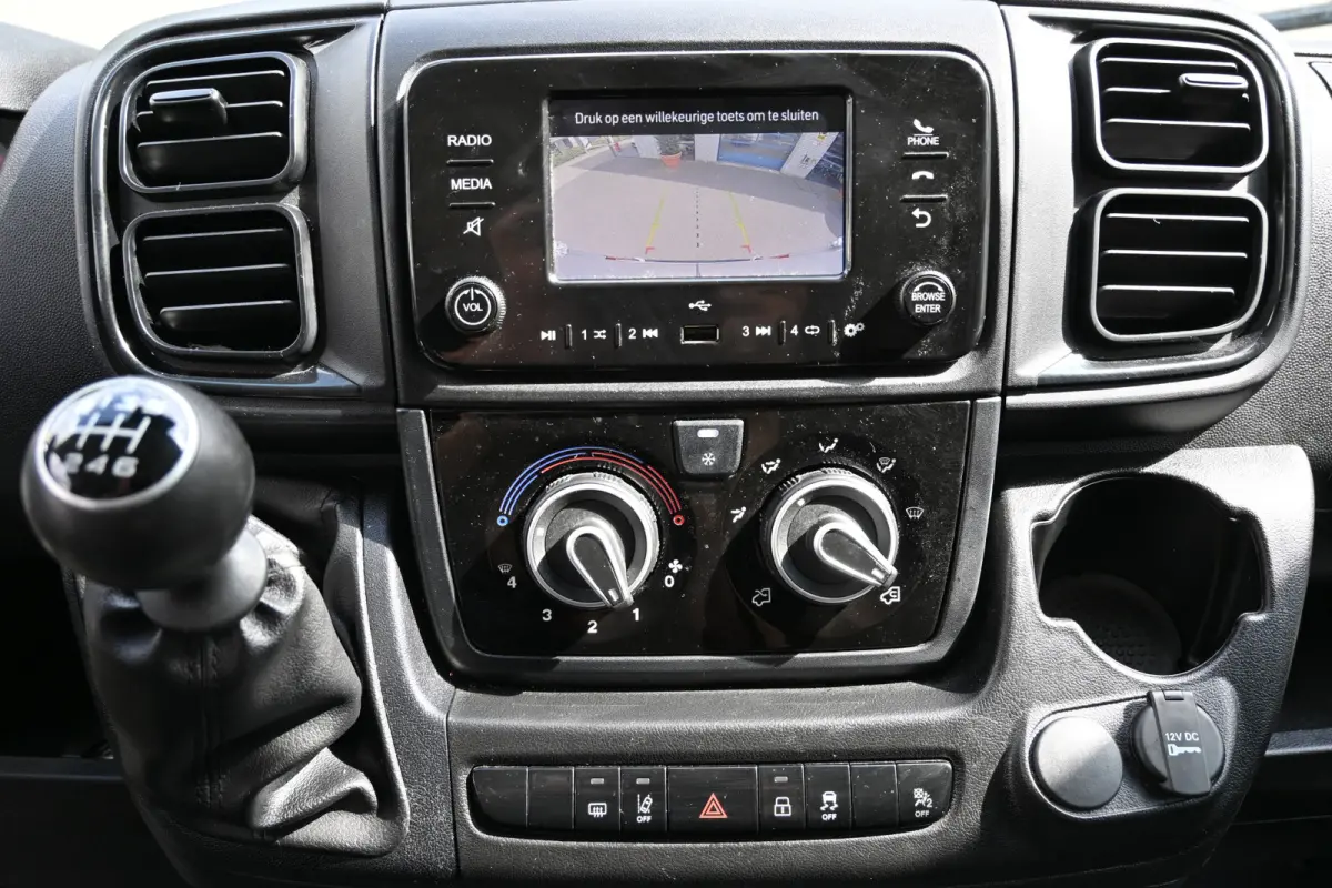 L2H2 2.2 MultiJet 140 pk 3.5t Camera, Cruise control, 270 Graden deuren