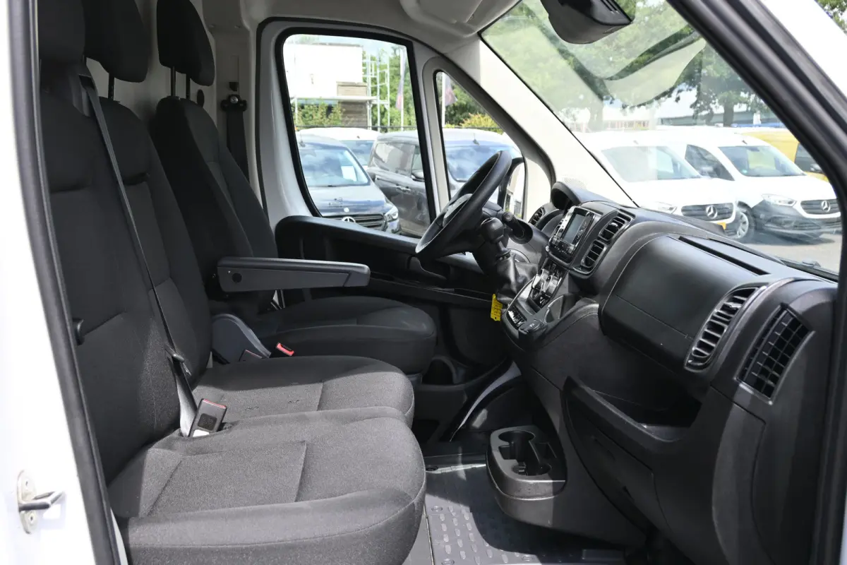 L2H2 2.2 MultiJet 140 pk 3.5t Camera, Cruise control, 270 Graden deuren