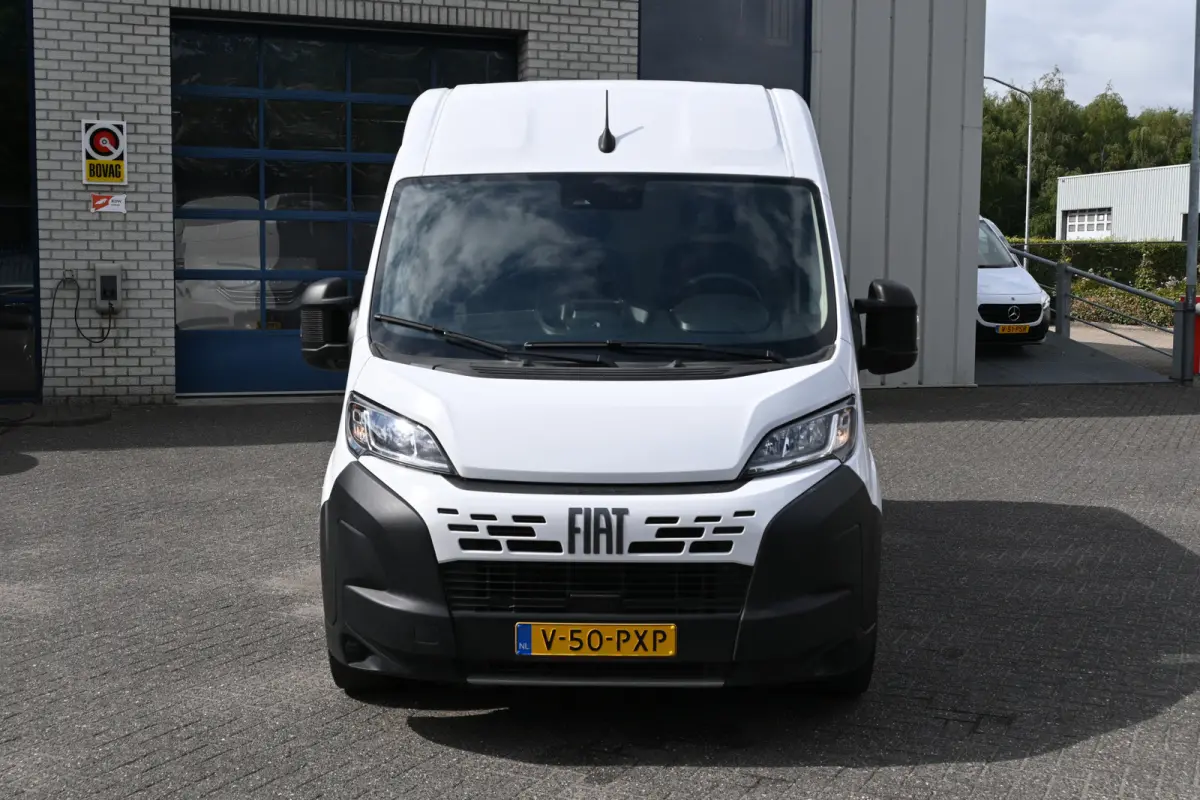 L2H2 2.2 MultiJet 140 pk 3.5t Camera, Cruise control, 270 Graden deuren