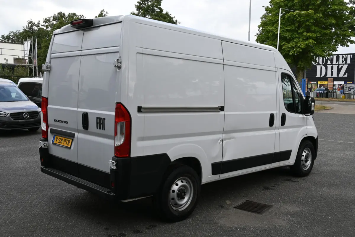 L2H2 2.2 MultiJet 140 pk 3.5t Camera, Cruise control, 270 Graden deuren