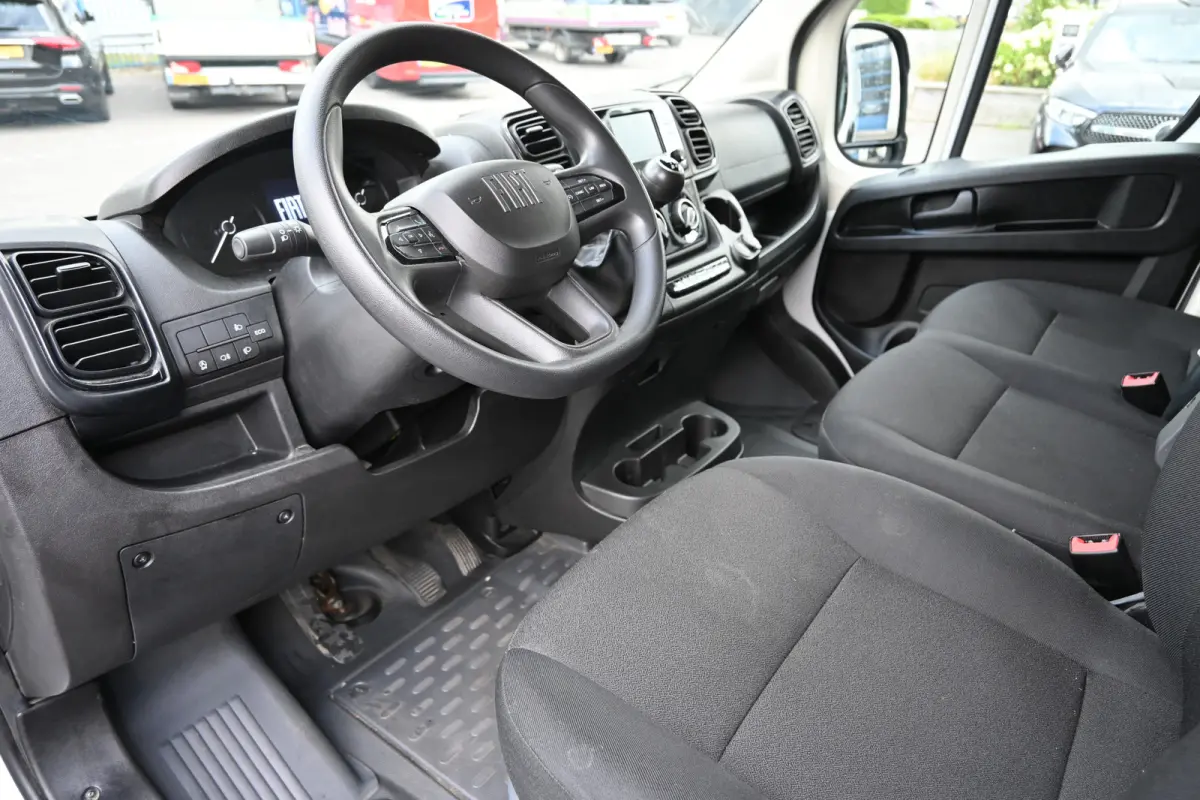 L2H2 2.2 MultiJet 140 pk 3.5t Camera, Cruise control, 270 Graden deuren